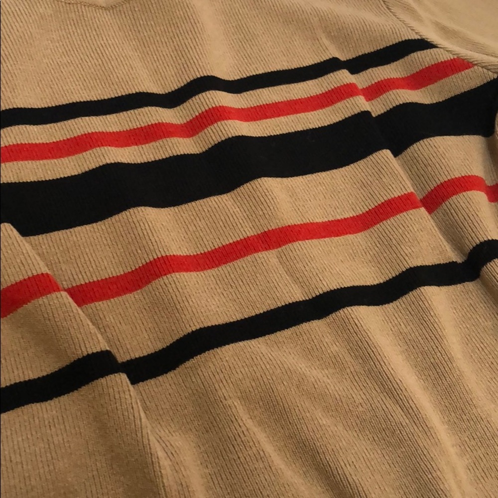 Cropped sweater - Picture 2 of 4